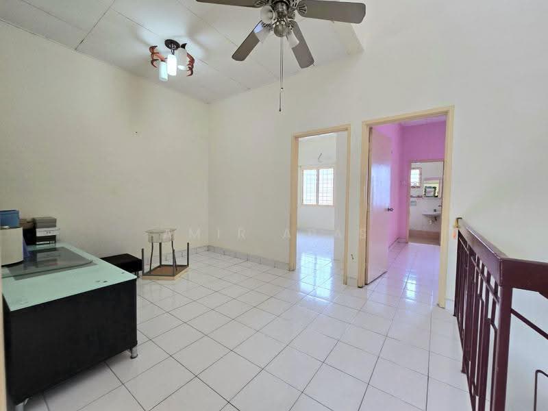 Rumah Teres 2-Tingkat untuk Dijual di Semenyih (Selangor) - Amir Abas - Interior - PropertyGuru.com.my