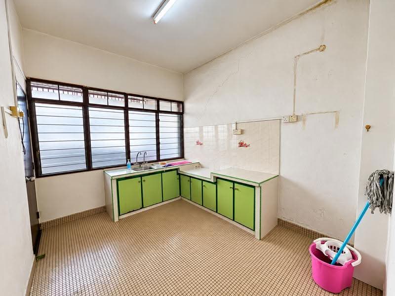 2-storey Terraced House for Sale in Paya Terubong (Ayer Itam) - CY Ong - Kitchen - PropertyGuru.com.my