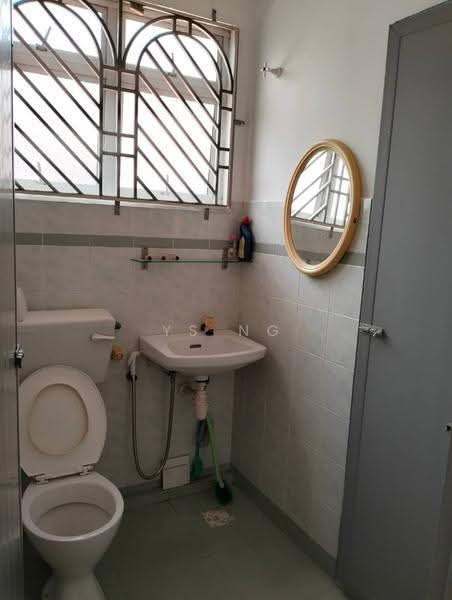 2-storey Terraced House for Sale in Taman Merdeka Jaya (Batu Berendam) - Ys Ng - Bathroom - PropertyGuru.com.my