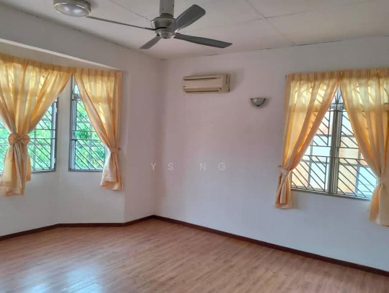 2-storey Terraced House for Sale in Taman Merdeka Jaya (Batu Berendam) - Ys Ng - Living Room - PropertyGuru.com.my