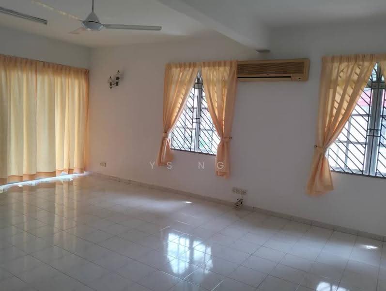 2-storey Terraced House for Sale in Taman Merdeka Jaya (Batu Berendam) - Ys Ng - Living Room - PropertyGuru.com.my