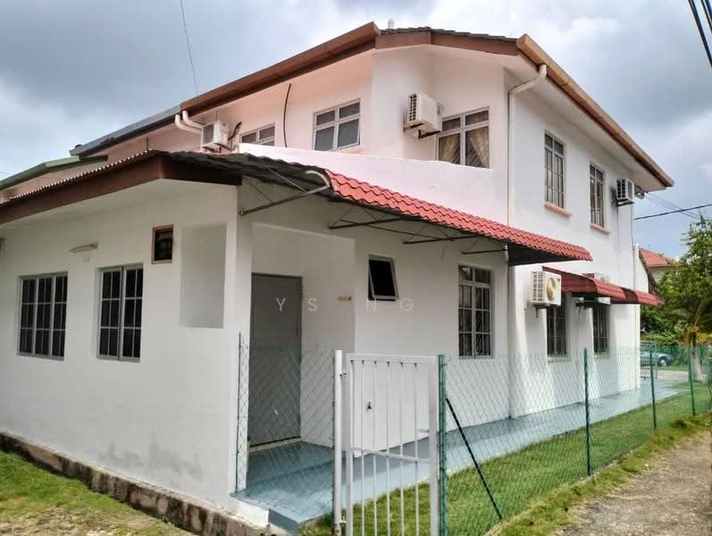 2-storey Terraced House for Sale in Taman Merdeka Jaya (Batu Berendam) - Ys Ng - Exterior - PropertyGuru.com.my