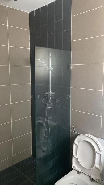 Condominium for Sale at Urbana Residences - Kenjjo Yeo - Bathroom - PropertyGuru.com.my