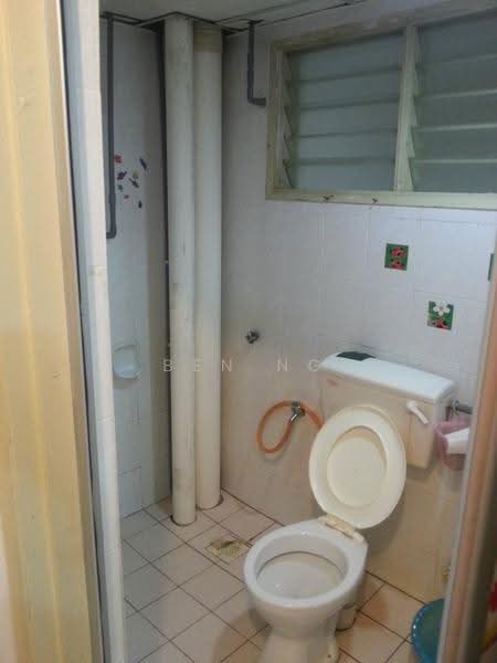Apartment for Sale at Vista Saujana - Ben Ng - Bathroom - PropertyGuru.com.my