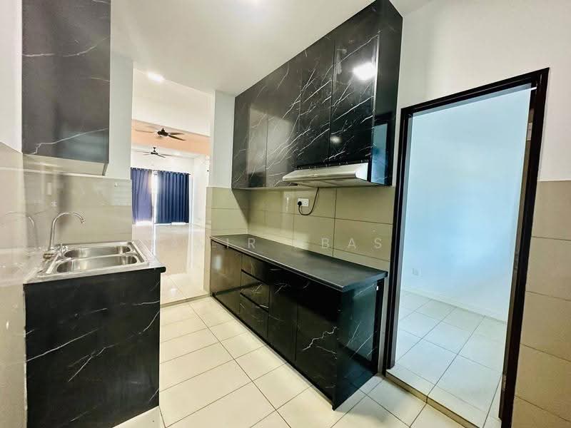 2-storey Terraced House for Sale in Serene Heights (Semenyih) - Amir Abas - Kitchen - PropertyGuru.com.my