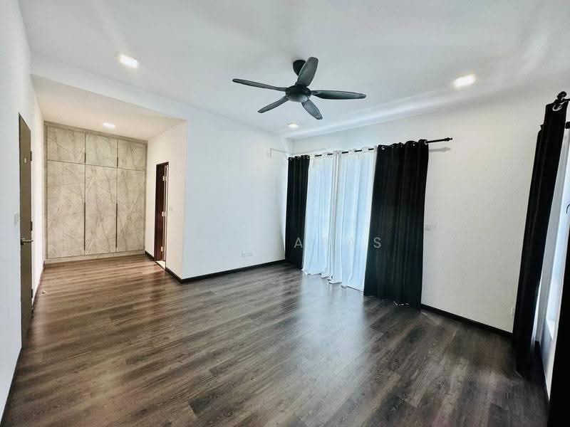 2-storey Terraced House for Sale in Serene Heights (Semenyih) - Amir Abas - Bedroom - PropertyGuru.com.my