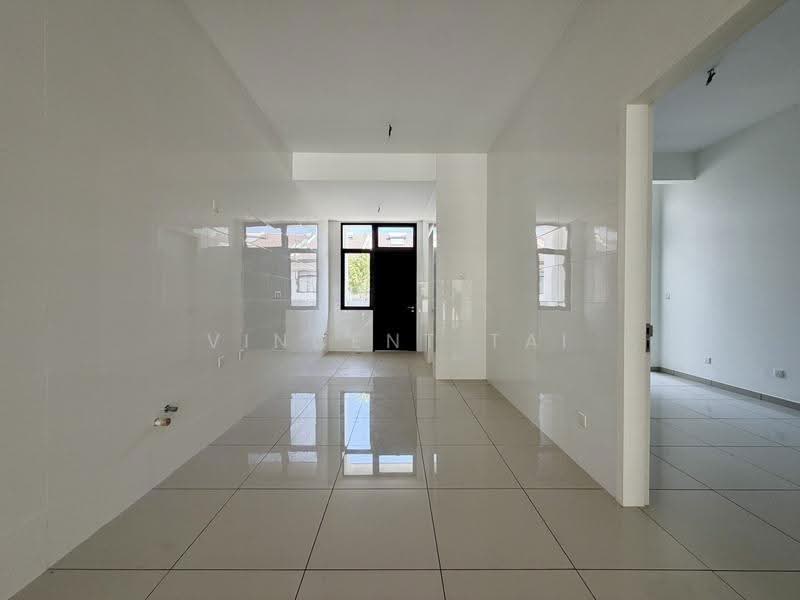 2-storey Terraced House for Sale in 16 Sierra (Puchong) - Vincent Tai - Interior - PropertyGuru.com.my