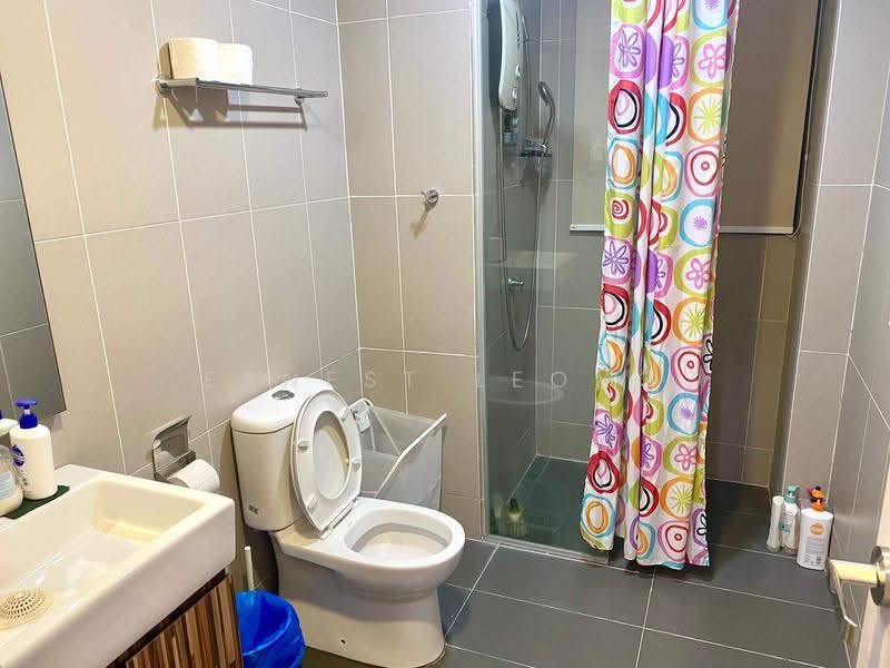 Condominium for Rent at Cristal Serin Residence - Ernest Leong - Bathroom - PropertyGuru.com.my