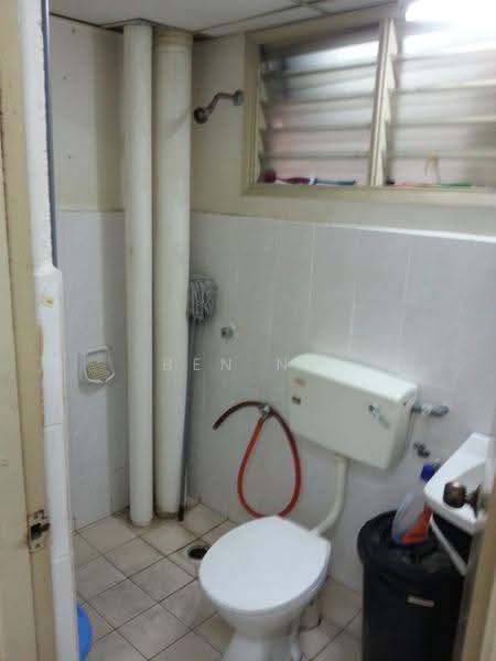 Apartment for Sale at Vista Saujana - Ben Ng - Bathroom - PropertyGuru.com.my