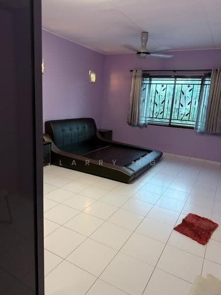 2-storey Terraced House for Rent in Taman Kempas Indah (Tebrau) - Larry Ng - Bedroom - PropertyGuru.com.my