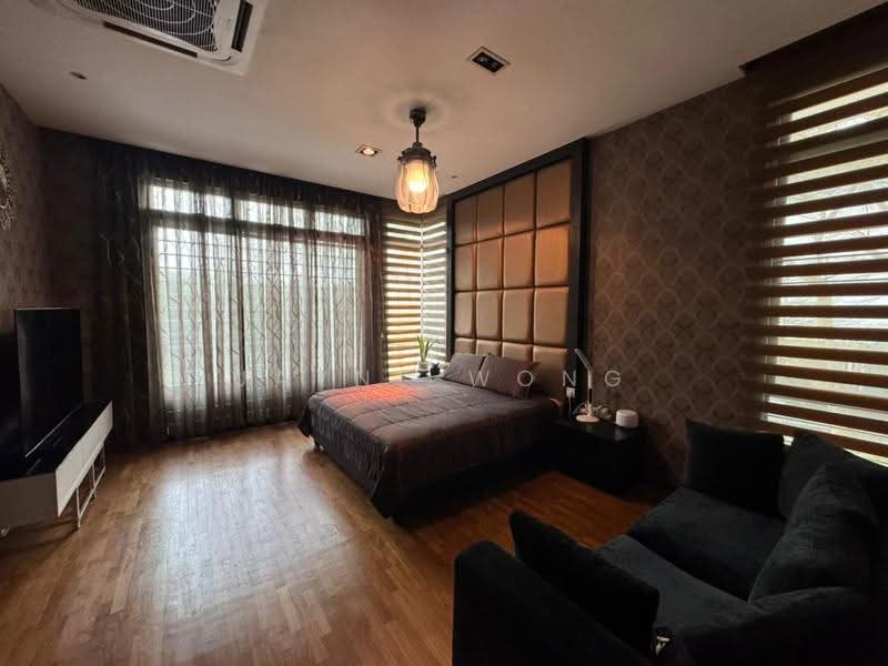 Rumah Berkembar untuk Dijual di Senibong (Permas Jaya) - Jayne Wong - Bedroom - PropertyGuru.com.my