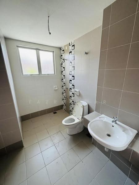 2-storey Terraced House for Sale in Denai Alam (Shah Alam) - Fazri Omar - Bathroom - PropertyGuru.com.my