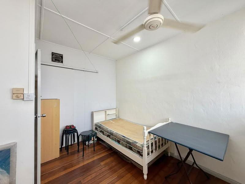 Rumah Teres 2-Tingkat untuk Dijual di Likas (Kota Kinabalu) - Jacklyn Wong - Bedroom - PropertyGuru.com.my