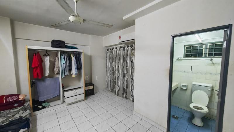 Apartment for Sale at Vista Saujana - Ben Ng - Bedroom - PropertyGuru.com.my