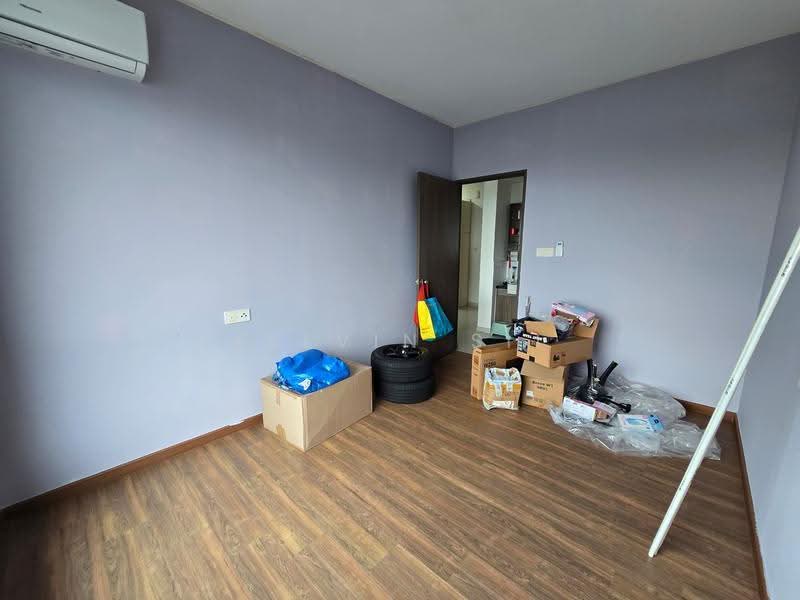 Service Residence for Sale at Country Garden Central Park - kelvin Sii - Interior - PropertyGuru.com.my
