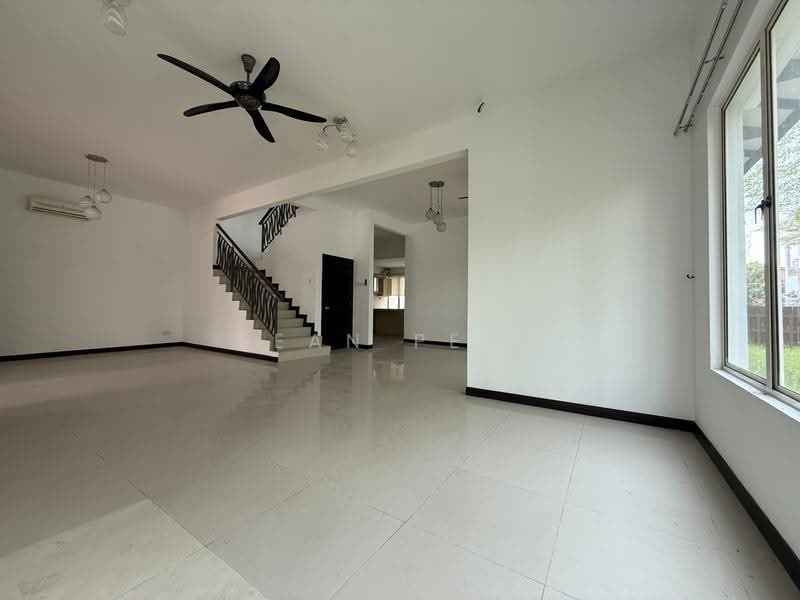 Bungalow House for Sale in Setia Eco Park (Setia Alam) - Sean Pern - Living Room - PropertyGuru.com.my