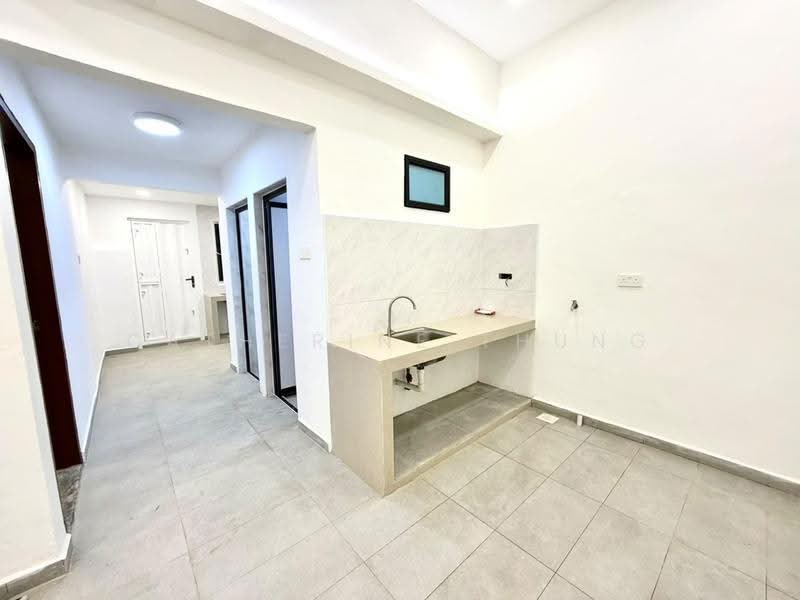 1-storey Terraced House for Rent in Taman Melodies (Johor Bahru) - Catherine Thung - Corridor - PropertyGuru.com.my