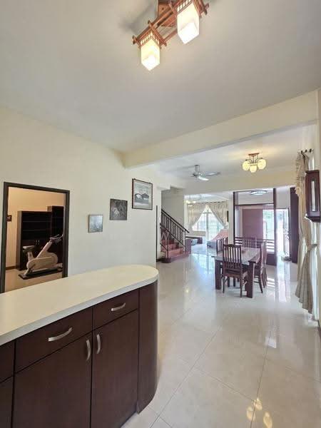 Semi-Detached House for Rent in Taman Impian Emas (Skudai) - Li Wei - Living Room - PropertyGuru.com.my