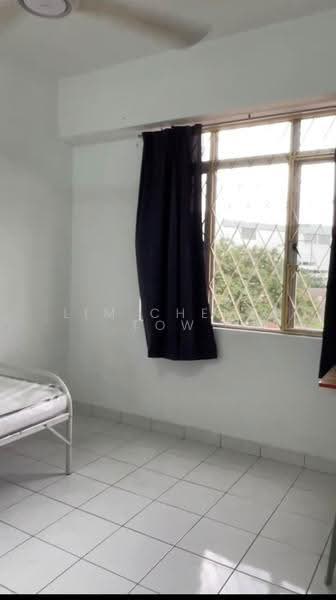 Condominium for Sale at Kelana Puteri - Lim Cheng Tow - Bedroom - PropertyGuru.com.my