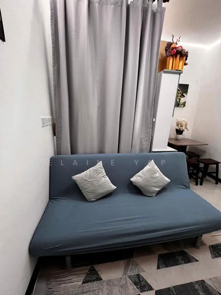Kediaman Servis untuk Dijual di Neu Suites - Elaine Yap - Living Room - PropertyGuru.com.my