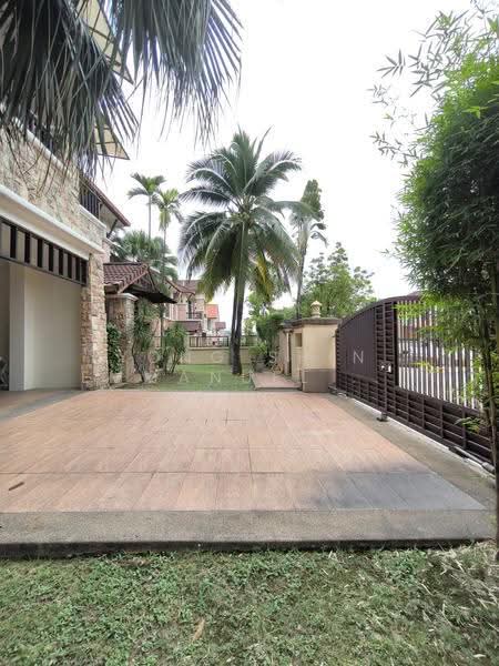 Bungalow House for Sale in Aman Suria (Petaling Jaya) - Yong Shin Emmanuel Lai - PropertyGuru.com.my