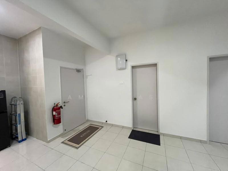 Kondominium untuk Disewa di Residensi Adelia 3 - Amir Abas - Entrance - PropertyGuru.com.my