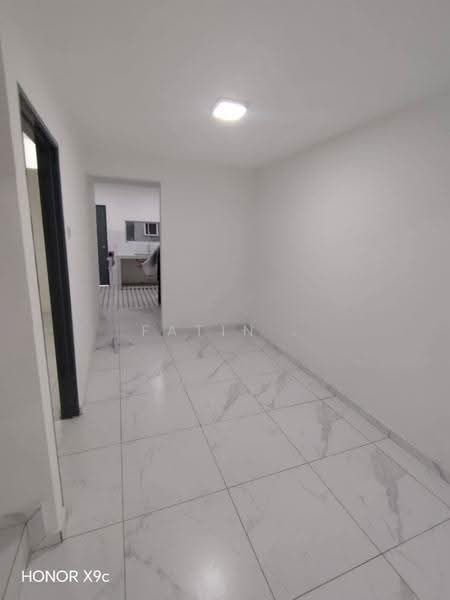 Rumah Teres 1.5-Tingkat untuk Dijual di Ipoh (Perak) - Fatin . - Corridor - PropertyGuru.com.my