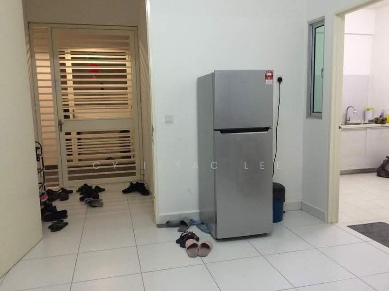 Kondominium untuk Dijual di Elit Heights @ Bayan City - Cy Issac Lee - Entrance - PropertyGuru.com.my