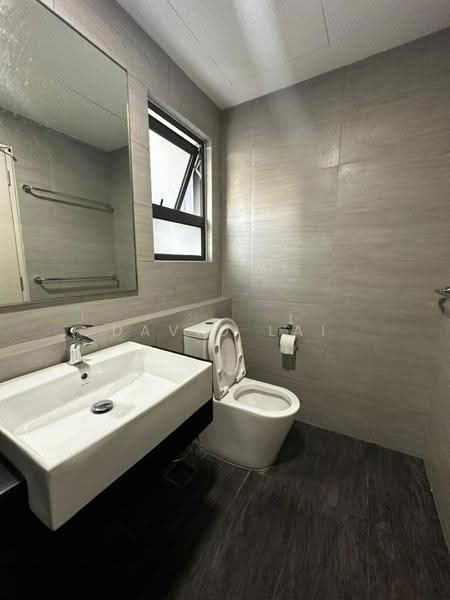 Kediaman Servis untuk Disewa di Aurora Subang Jaya - David Lai - Bathroom - PropertyGuru.com.my