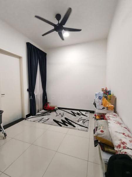 Apartment for Sale at Setia Tropika - Alicia Lim - Living Room - PropertyGuru.com.my