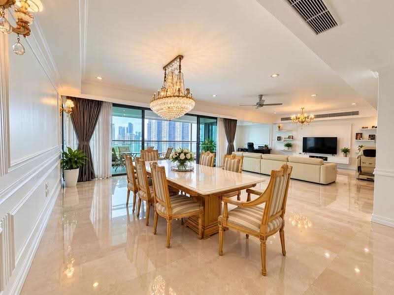 Condominium for Sale at 10 Mont Kiara @ MK10 - Peter Sek - Dining Room - PropertyGuru.com.my