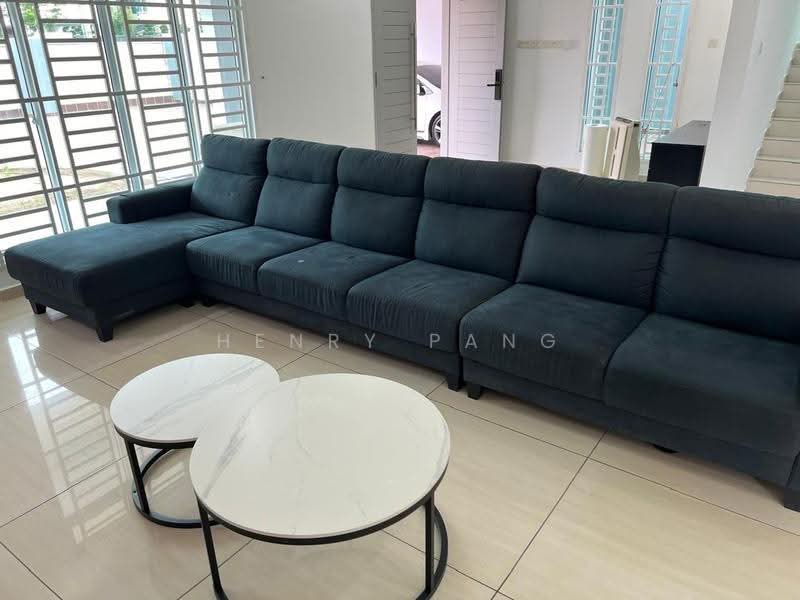 Link Bungalow for Rent in Bandar Putra Kulai (Kulai) - Henry Pang - Living Room - PropertyGuru.com.my