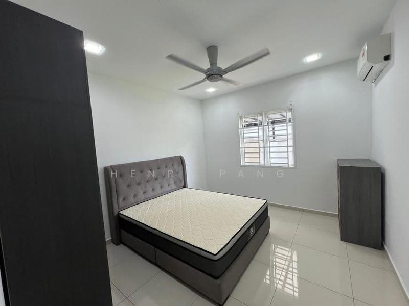 Link Bungalow for Rent in Bandar Putra Kulai (Kulai) - Henry Pang - Bedroom - PropertyGuru.com.my