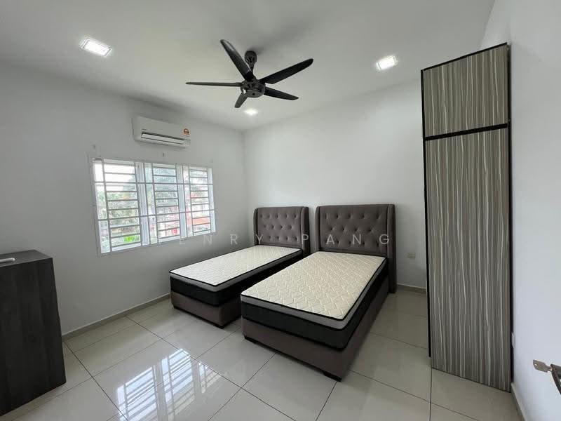 Link Bungalow for Rent in Bandar Putra Kulai (Kulai) - Henry Pang - Bedroom - PropertyGuru.com.my