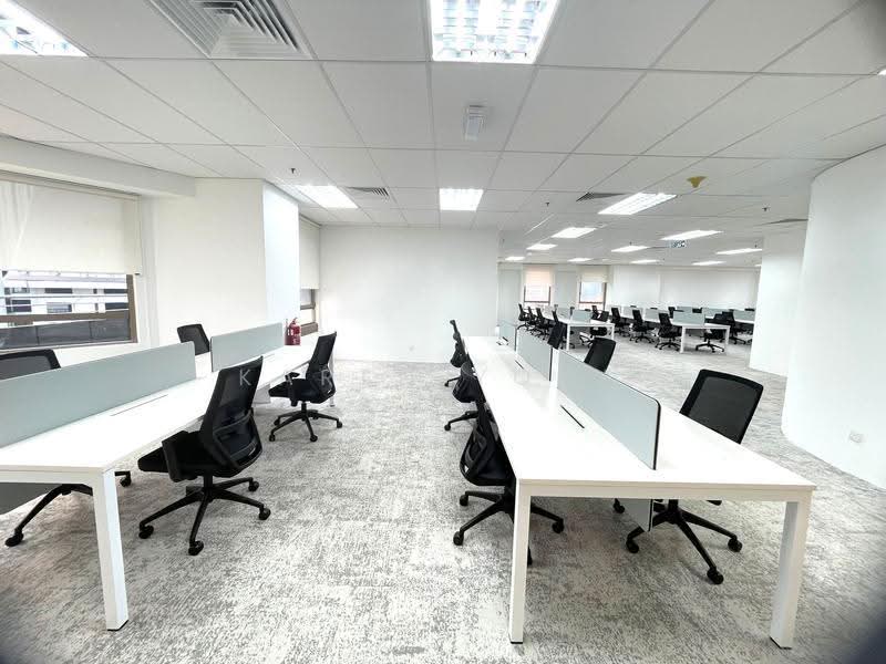 Pejabat untuk Disewa di KLCC (KL City Centre) - Karen Yoon - workstation - PropertyGuru.com.my