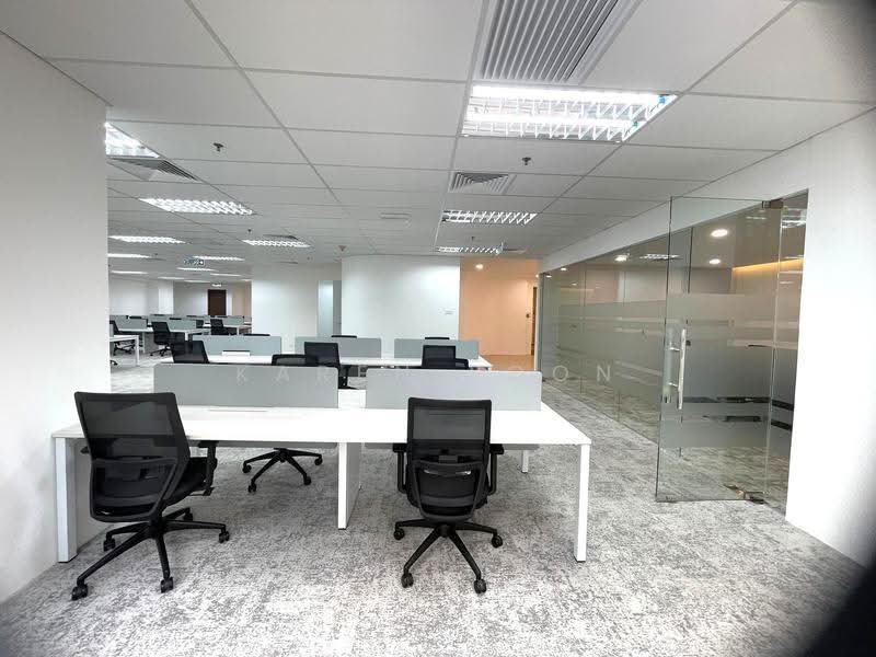 Pejabat untuk Disewa di KLCC (KL City Centre) - Karen Yoon - workstation - PropertyGuru.com.my