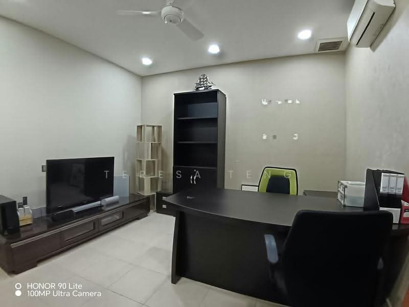 2.5-storey Terraced House for Rent in Bandar Bukit Tinggi (Klang) - Teresa Teng - Study - PropertyGuru.com.my