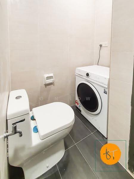 Condominium for Rent at Queensville - Gin Low - Bathroom - PropertyGuru.com.my