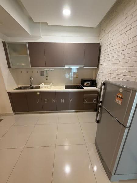 Kediaman Servis untuk Disewa di Regalia Residence - Jenny Ng - Kitchen - PropertyGuru.com.my
