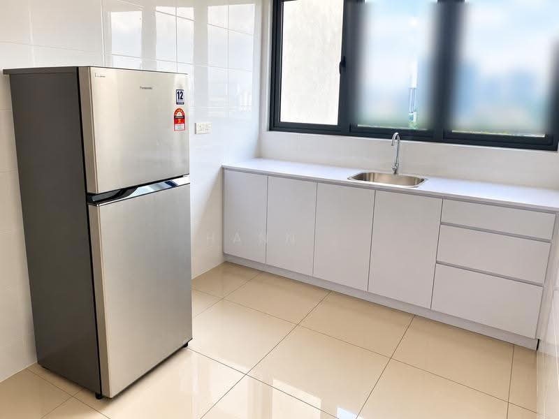Service Residence for Rent at SkyVille 8 @ Benteng 8 - Hann . - Kitchen - PropertyGuru.com.my