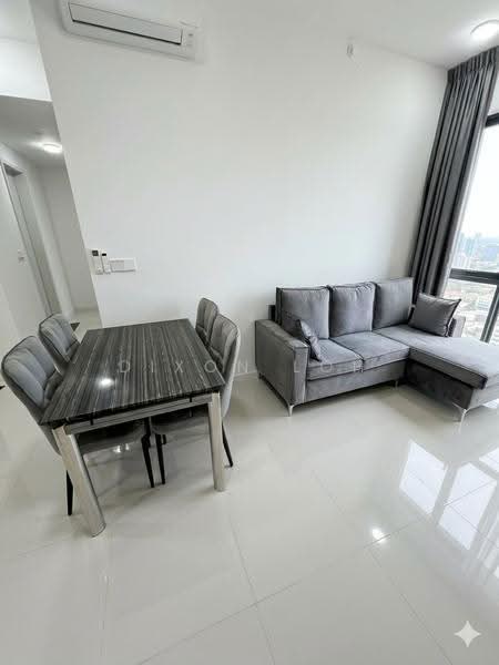 Kediaman Servis untuk Disewa di Tropicana Gardens - Dixon Loh - Living Room - PropertyGuru.com.my