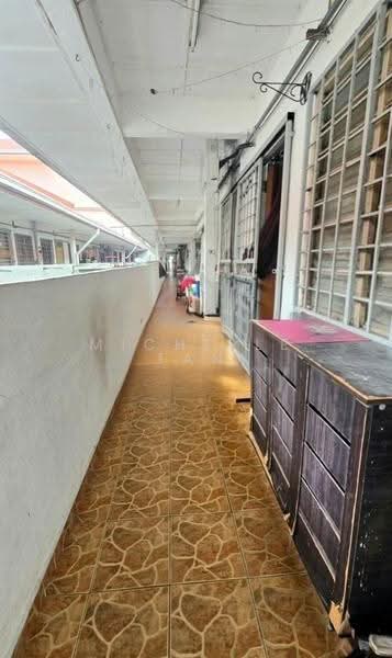 Flat for Sale at Pantai Permai - Michelle Tan - Corridor - PropertyGuru.com.my