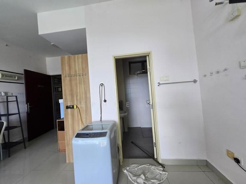 Service Residence for Sale at Palazio - Daphne Lee - Bathroom - PropertyGuru.com.my