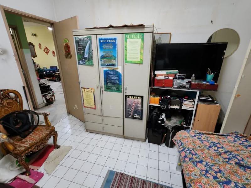 Rumah Teres 2-Tingkat untuk Dijual di Taman Sea (Petaling Jaya) - Rachel Leow - Living Room - PropertyGuru.com.my