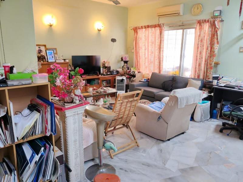 Rumah Teres 2-Tingkat untuk Dijual di Taman Sea (Petaling Jaya) - Rachel Leow - Living Room - PropertyGuru.com.my