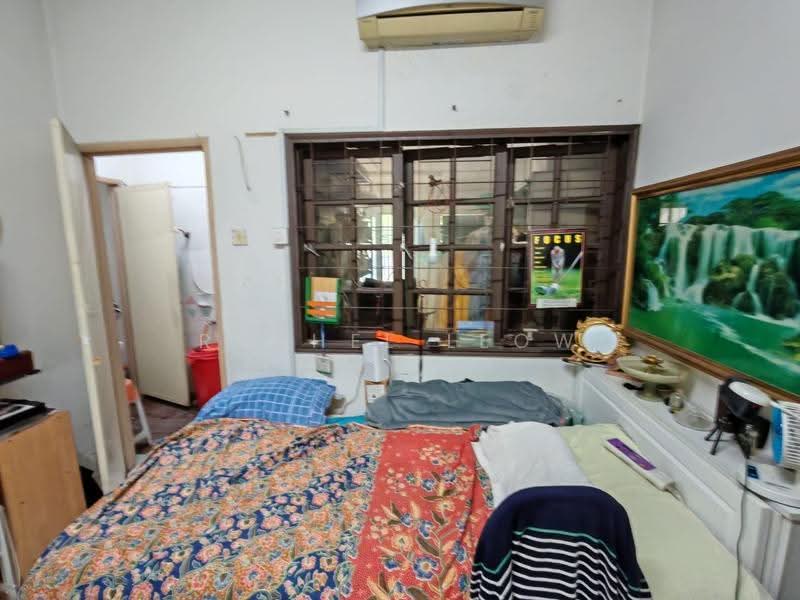 Rumah Teres 2-Tingkat untuk Dijual di Taman Sea (Petaling Jaya) - Rachel Leow - Bedroom - PropertyGuru.com.my