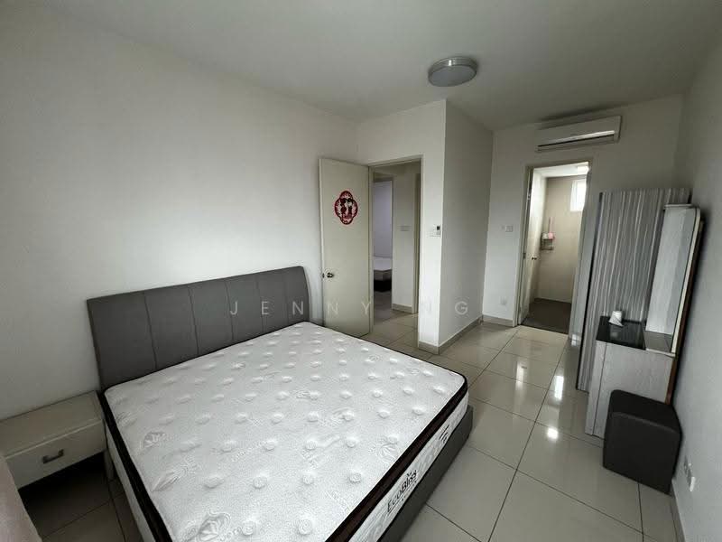 Kondominium untuk Disewa di The Regina - Jenny Ng - Bedroom - PropertyGuru.com.my