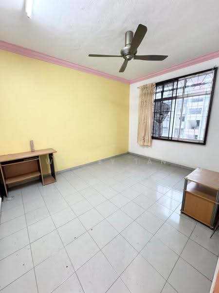 Apartment for Rent at Kenanga Mewah Apartment - Wesley Tan - Living Room - PropertyGuru.com.my