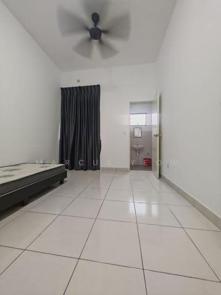 Rumah Teres 2-Tingkat untuk Dijual di Taman Bukit Kepayang (Bukit Kepayang) - Marcus Yeow - Bedroom - PropertyGuru.com.my