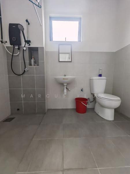 Rumah Teres 2-Tingkat untuk Dijual di Taman Bukit Kepayang (Bukit Kepayang) - Marcus Yeow - Bathroom - PropertyGuru.com.my